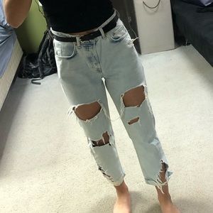 H&M boyfriend/mom jeans